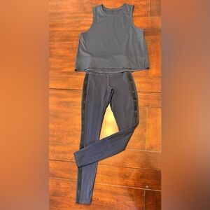 Rhône Women’s Coordinated Activewear Set in Navy Blue (Both Sz S)